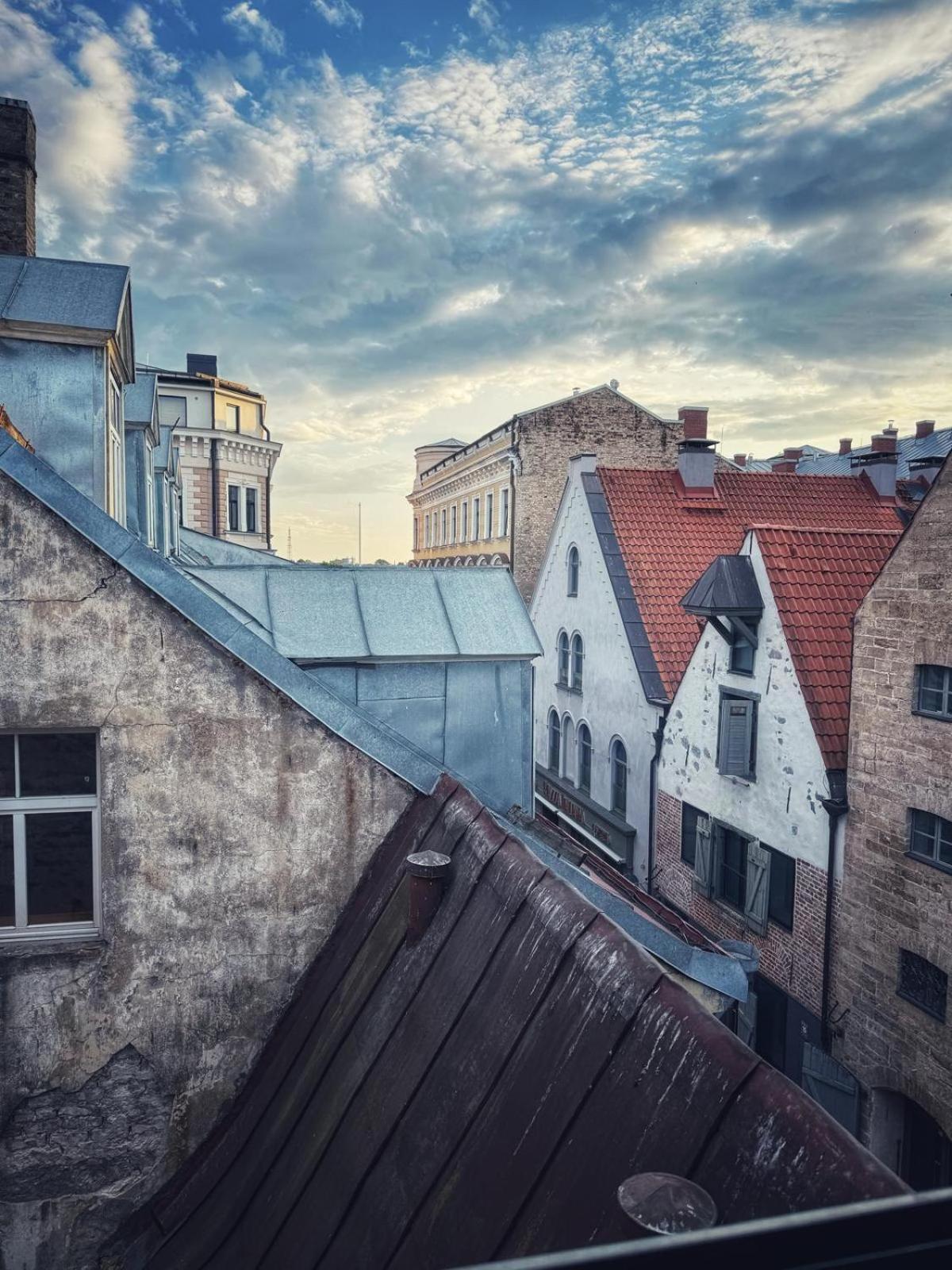 Amber Private Rooms Riga Bagian luar foto