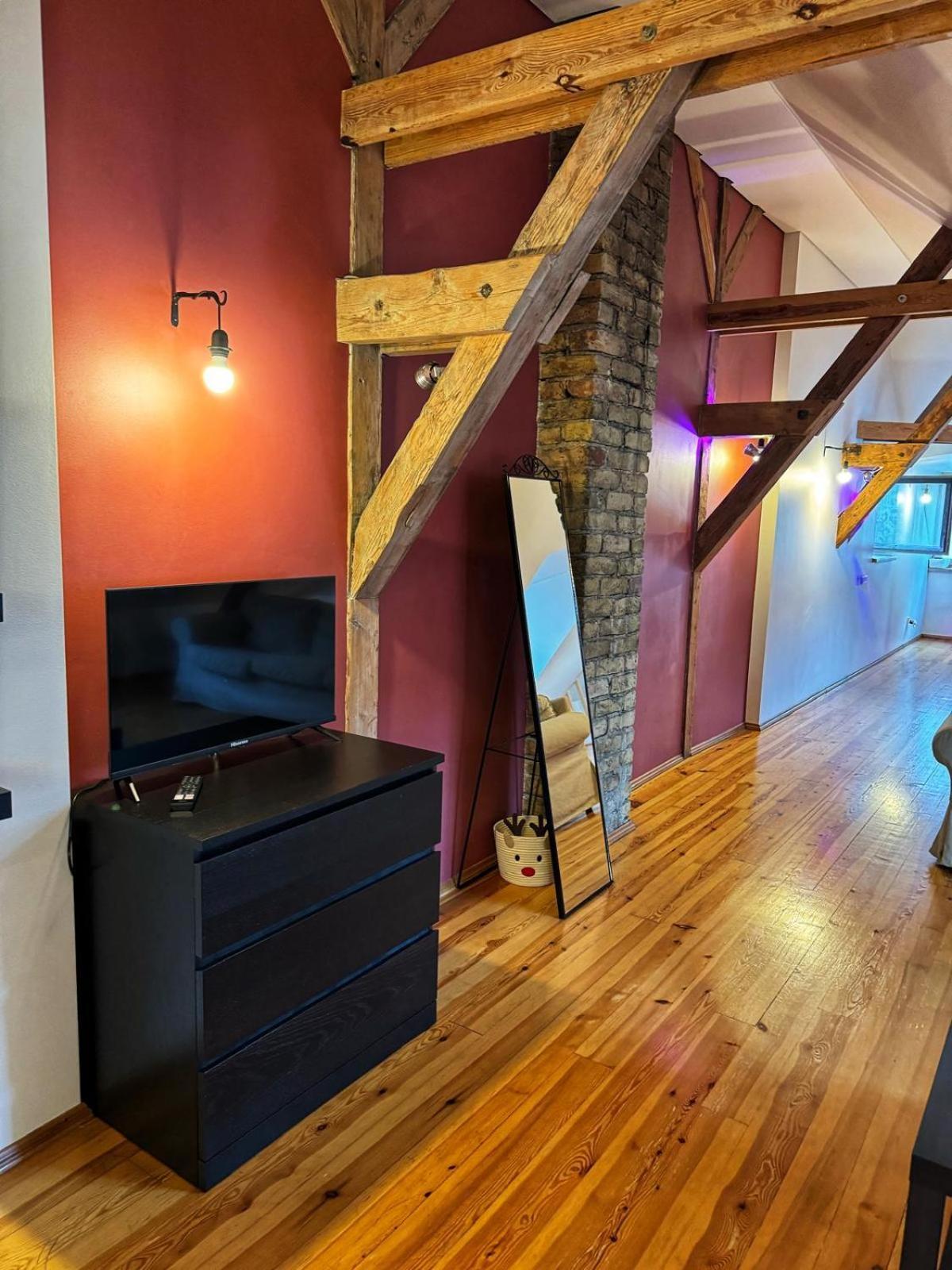 Amber Private Rooms Riga Bagian luar foto