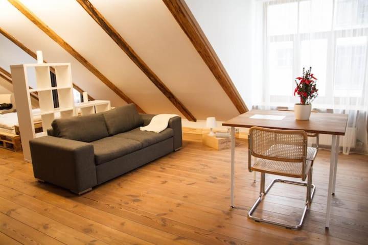 Amber Private Rooms Riga Bagian luar foto
