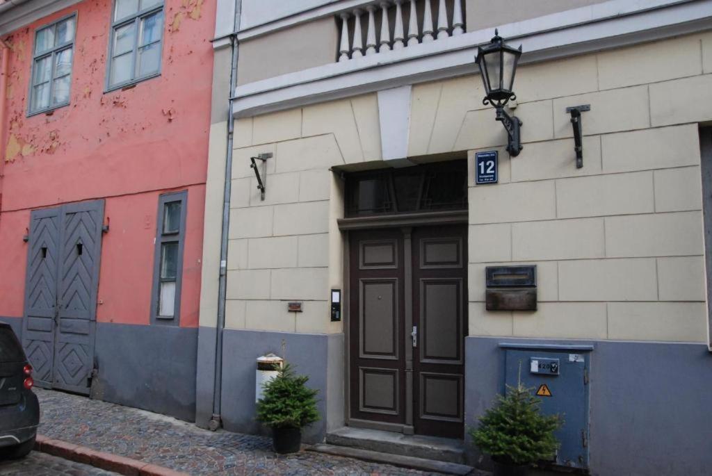 Amber Private Rooms Riga Bagian luar foto