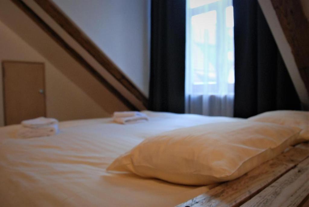 Amber Private Rooms Riga Bagian luar foto
