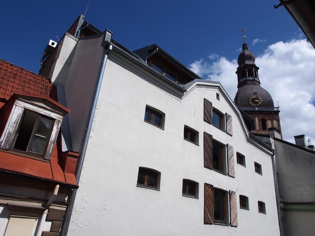 Amber Private Rooms Riga Bagian luar foto