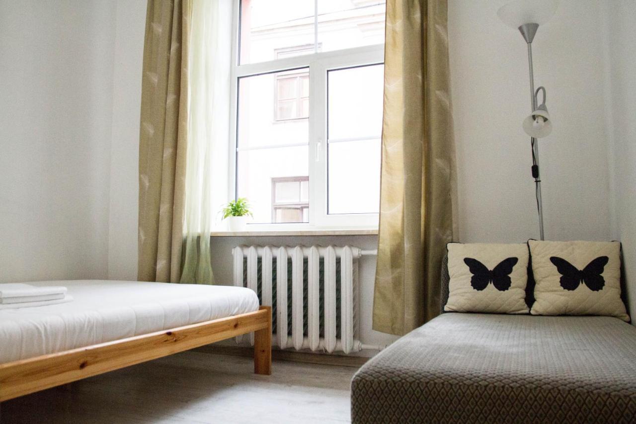 Amber Private Rooms Riga Bagian luar foto